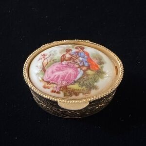 Elegant Gold and Pink Pill Box